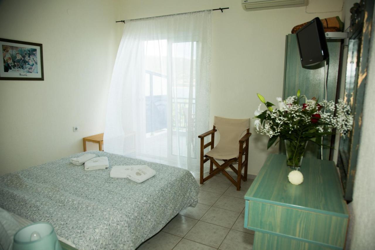 Assa Inn Pyrgadikia Exterior photo