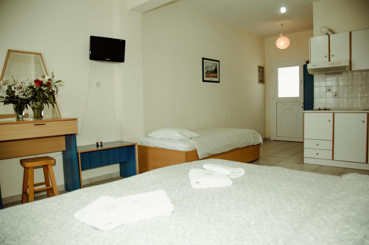 Assa Inn Pyrgadikia Exterior photo